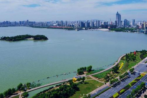 上海<a href=http://m.udczkit.com/zzdb/ target=_blank class=infotextkey>資質代辦</a>